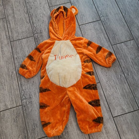 Disney baby Tigger costume for Halloween size 12M
